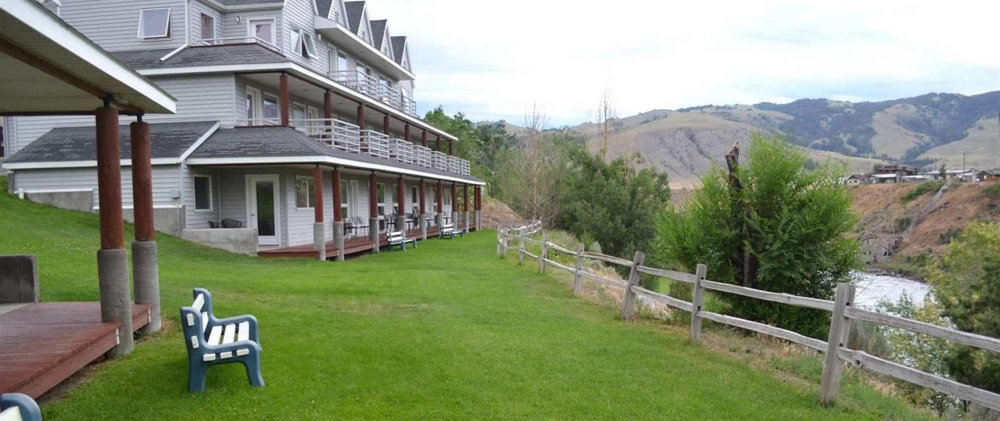 Absaroka Lodge Gardiner Exterior foto